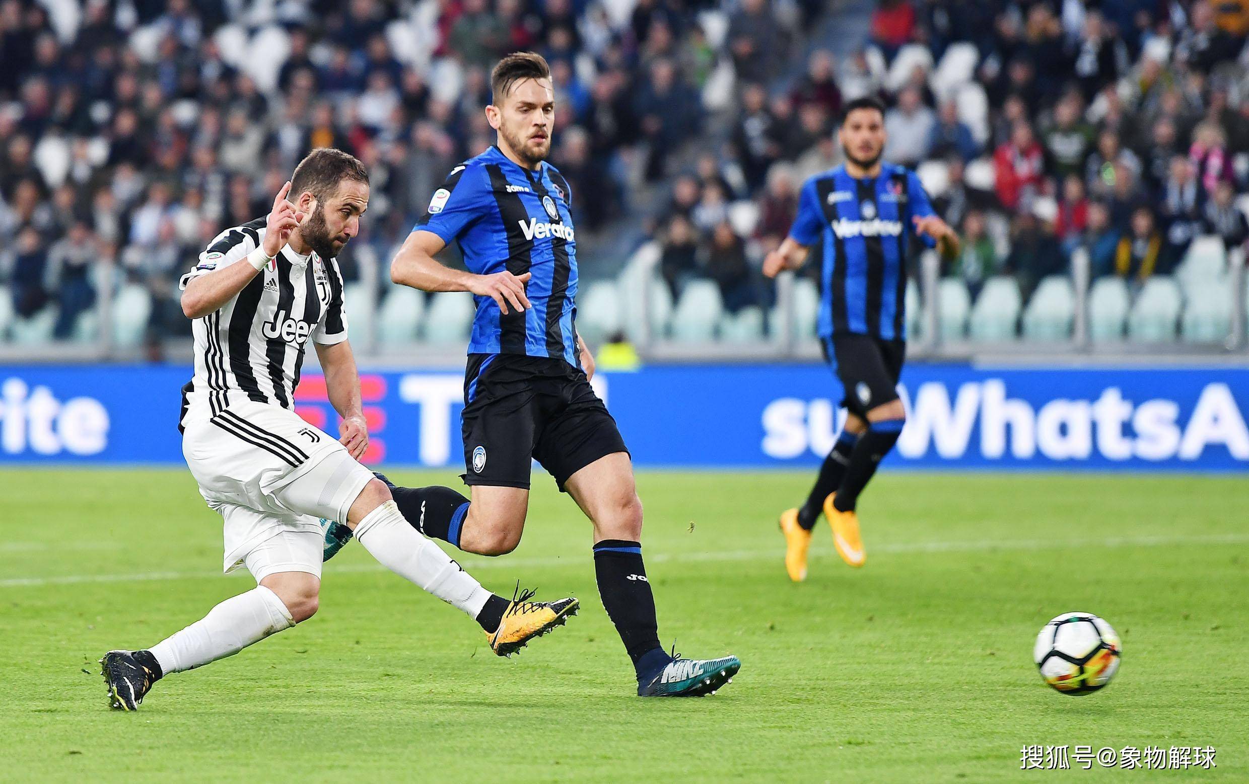 意大利杯赛程吃紧；皇家马德里转会期造点机会；引发热议；球探报告显示潜力(皇家马德里转会策略)