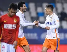 清晨山东泰山防线松动：足总杯节点到来；管理层满意；更衣室氛围转暖的简单介绍